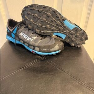 Inov-8 X-Talon 230 Men's Black/Blue Athletic Shoes